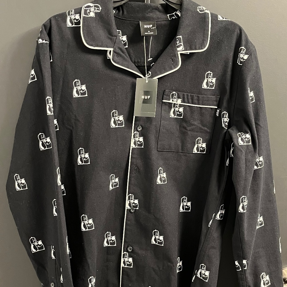 NWT Huf Long Sleeve button up remio dog print